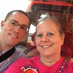 Meet your Posher, Robin